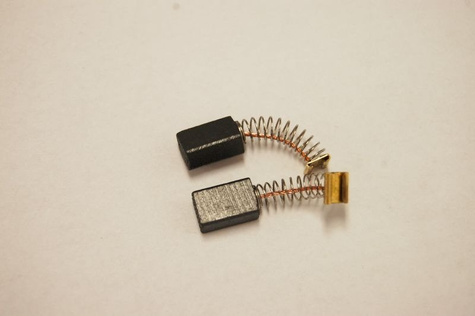 DEDRA Część zamienna do DED7749- Szczotki do Silnika (PRODUKT WYCOFANY ZE SPRZEDAŻY)