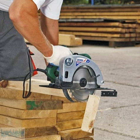 Dedra Pilarka ręczna do drewna 1200 W DED7922